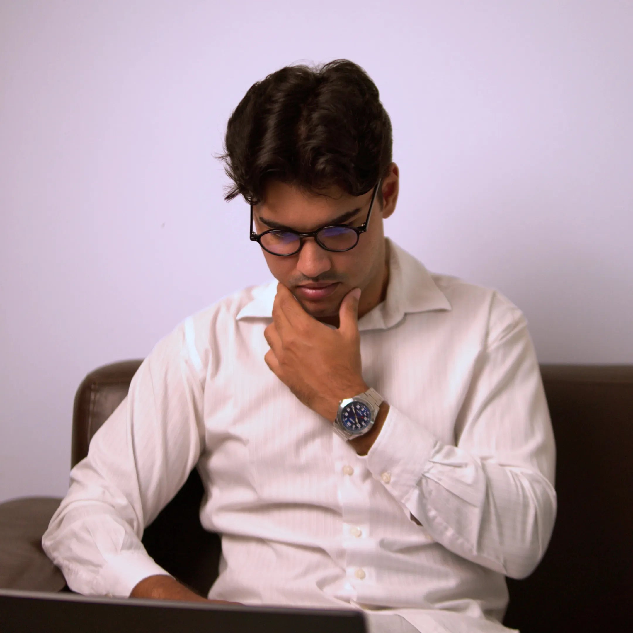 Lentes Transparentes Lunaro: Proteção contra luz azul com conforto visual diário